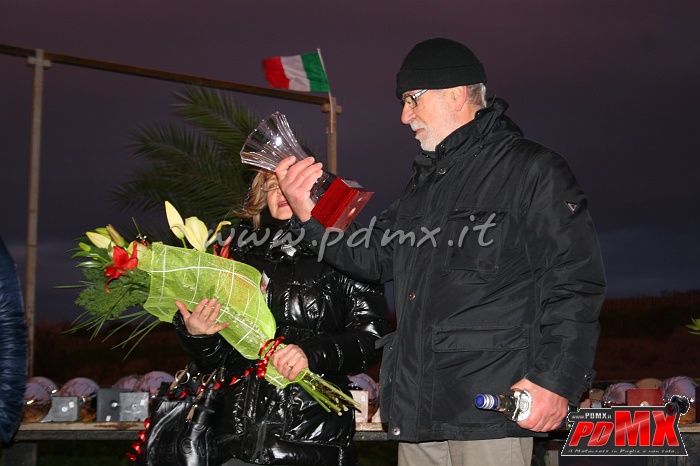 IMG_5261.JPG - un trofeo dal Motocross Puglia